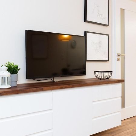 Apartments Warsaw Krolewska By Noclegi Renters Екстер'єр фото