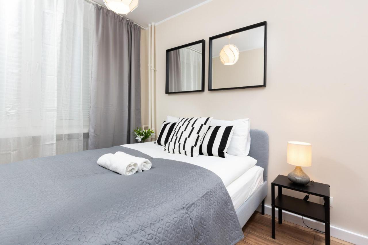 Apartments Warsaw Krolewska By Noclegi Renters Екстер'єр фото