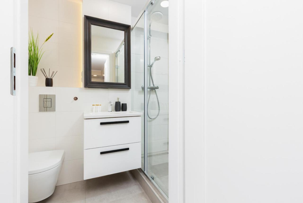 Apartments Warsaw Krolewska By Noclegi Renters Екстер'єр фото